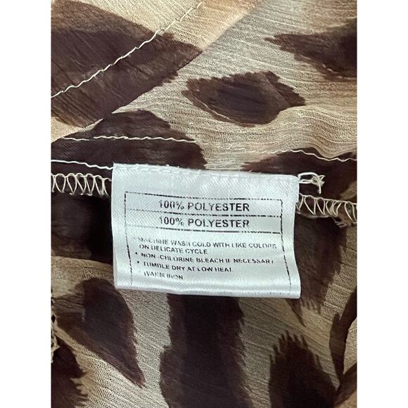 ARIAT Women’s  Sheer Brown Animal Print Blouse Elastic Cuff Waist Tunic Small - Picture 8 of 9